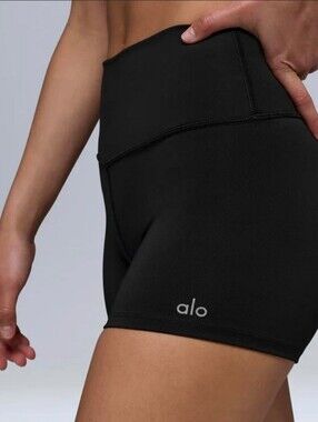Alo shorts size XS